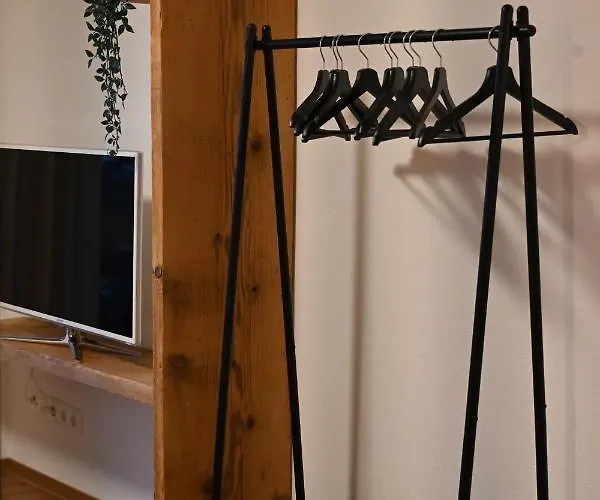 Altholzapartment In Kempten アパート ヴァルテンホーフェン